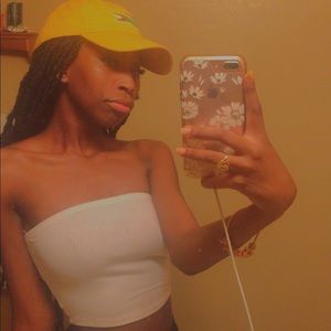 Meet your Posher, Shariya